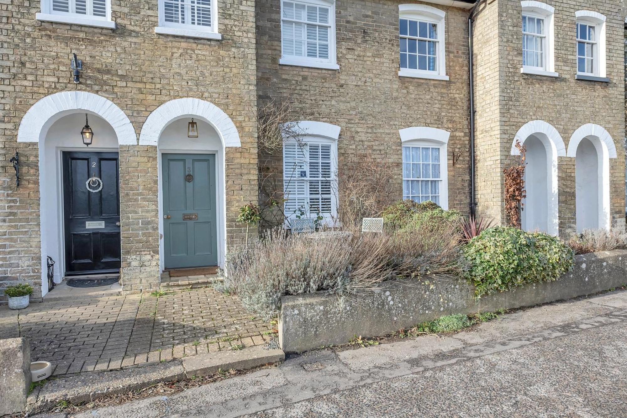 Charming Church Walk, Long Melford - 2 Bedroom Property With Parking 外观 照片